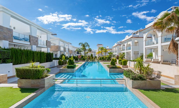 Resale - Townhouse - Ciudad Quesada - Doña pepa