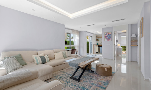 Resale - Townhouse - Ciudad Quesada - Doña pepa