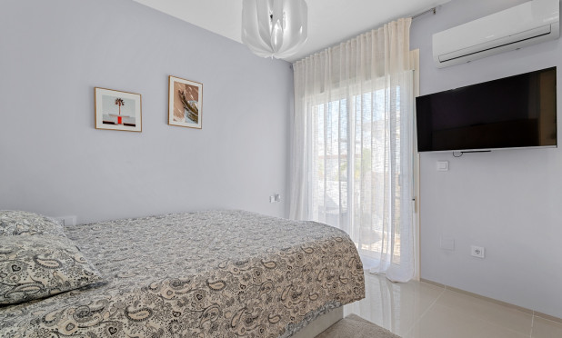 Resale - Townhouse - Ciudad Quesada - Doña pepa