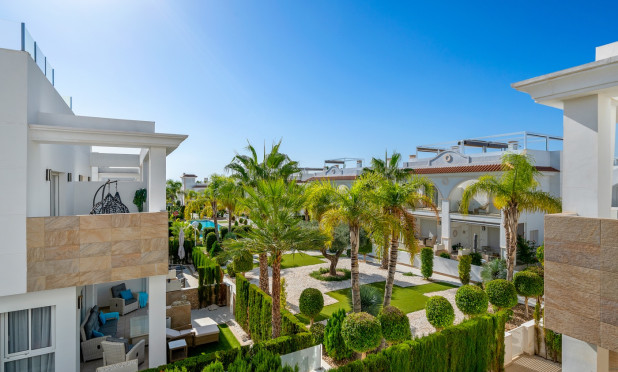 Resale - Townhouse - Ciudad Quesada - Doña pepa