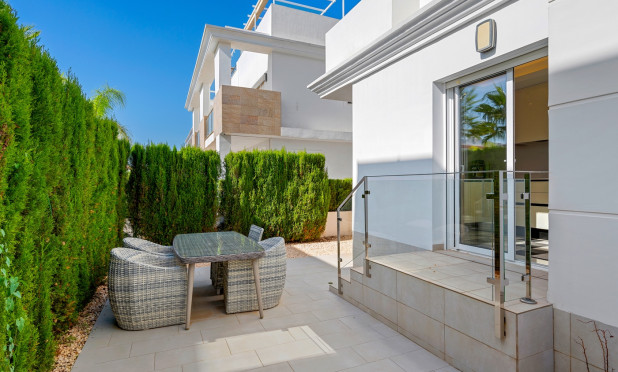 Resale - Townhouse - Ciudad Quesada - Doña pepa