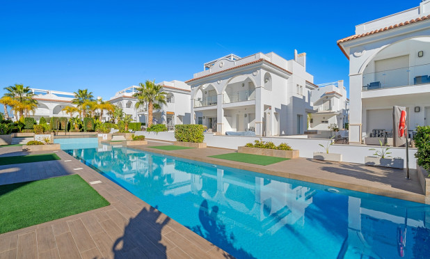 Resale - Townhouse - Ciudad Quesada - Doña pepa