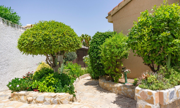 Resale - Villa - Ciudad Quesada - town