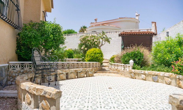 Resale - Villa - Ciudad Quesada - town