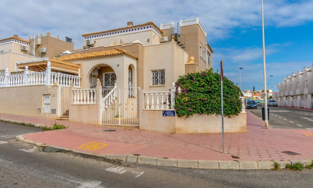 Resale - Townhouse - Torrevieja - torrevieja