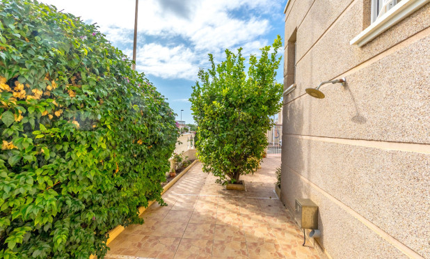 Resale - Townhouse - Torrevieja - torrevieja