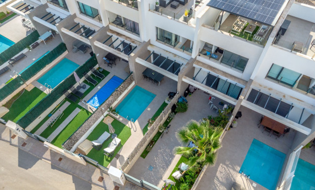 Resale - Townhouse - Orihuela Costa - Villamartín