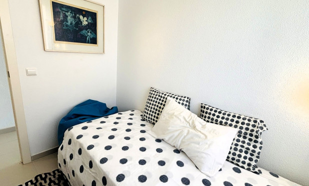 Resale - Apartment / flat - Guardamar del Segura - Puerto