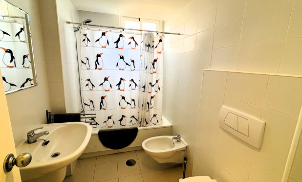 Resale - Apartment / flat - Guardamar del Segura - Puerto