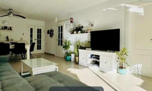 Resale - Apartment / flat - Cala Vinyes - Calvià