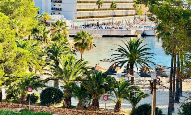 Resale - Apartment / flat - Cala Vinyes - Calvià