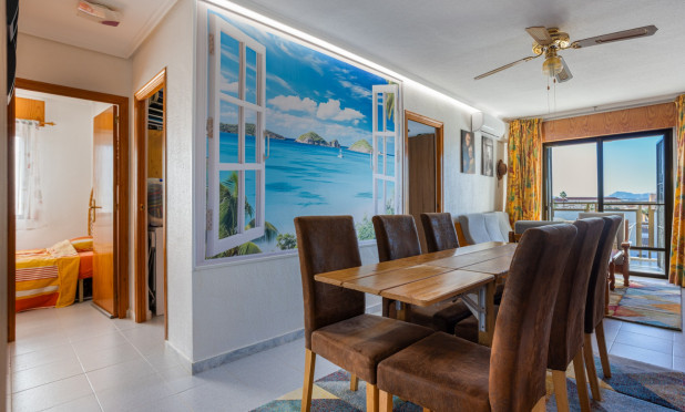 Resale - Apartment / flat - Torrevieja - La Siesta