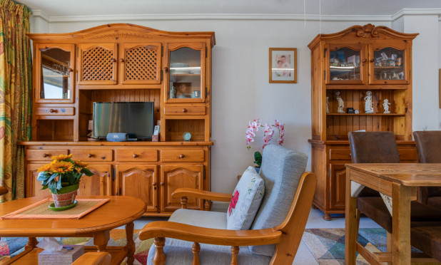 Resale - Apartment / flat - Torrevieja - La Siesta