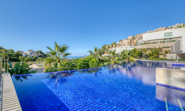 Resale - Villa - Port d'Andratx - Andratx