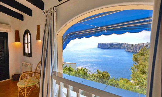 Resale - Villa - Port d'Andratx - Andratx