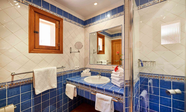 Resale - Villa - Port d'Andratx - Andratx