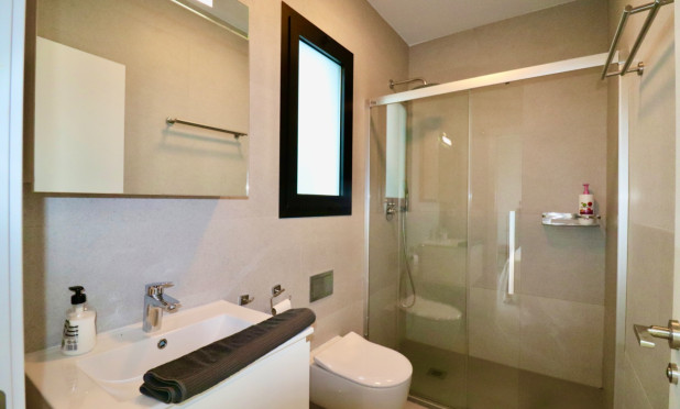 Reventa - Apartamento / piso - Guardamar del Segura - Guardamar Del Segura