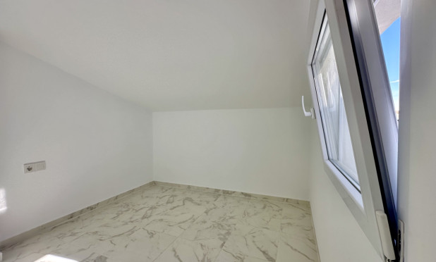 Revente - Maison de ville - Torrevieja - Los Balcones