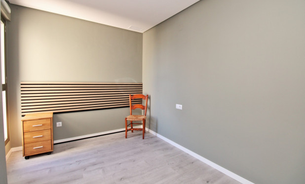 Revente - Appartement - Villamartín - Los Dolses