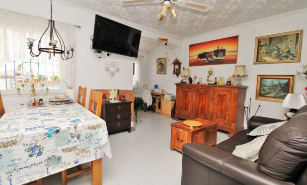 Revente - Villa - Torrevieja - El chaparral