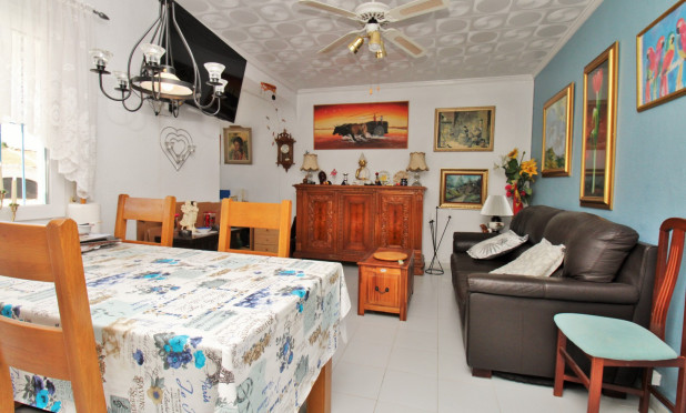 Revente - Villa - Torrevieja - El chaparral