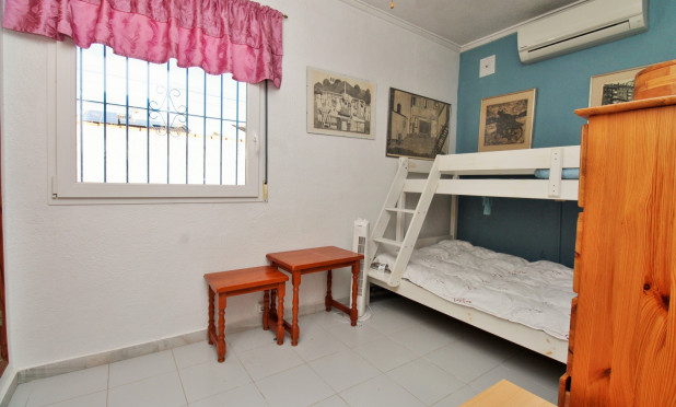 Revente - Villa - Torrevieja - El chaparral