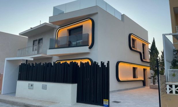 Resale - Villa - Torre de la Horadada