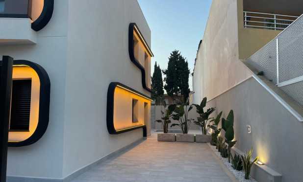 Resale - Villa - Torre de la Horadada