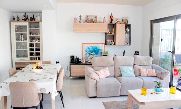 Reventa - Villa - San Miguel de Salinas