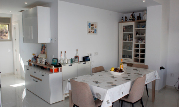 Reventa - Villa - San Miguel de Salinas