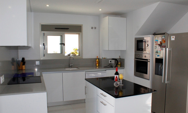 Reventa - Villa - San Miguel de Salinas