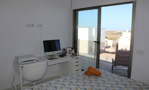 Reventa - Villa - San Miguel de Salinas