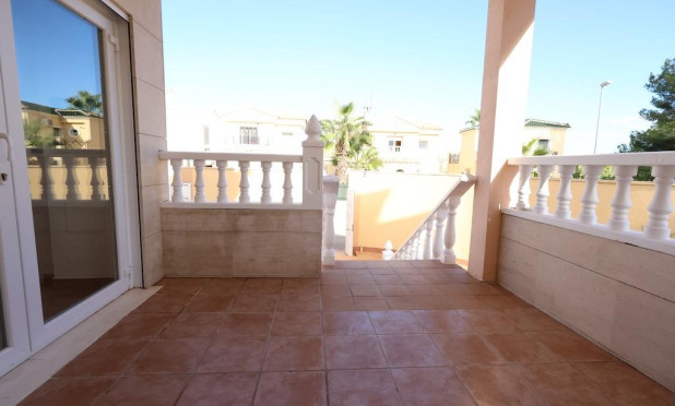 Revente - Villa - Orihuela Costa - Villamartín