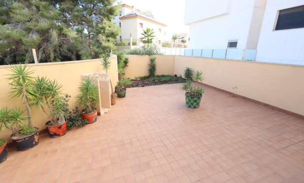 Revente - Villa - Orihuela Costa - Villamartín