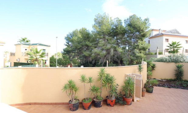 Revente - Villa - Orihuela Costa - Villamartín