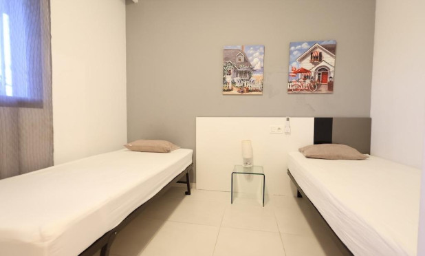 Reventa - Apartamento / piso - Orihuela Costa - La Zenia