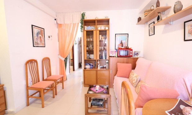 Resale - Apartment / flat - Torrevieja - La Mata