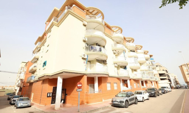 Resale - Apartment / flat - Torrevieja - La Mata
