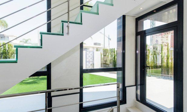 Obra nueva - Villa - Orihuela