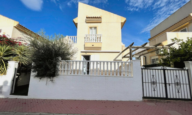 Resale - Villa - Ciudad Quesada