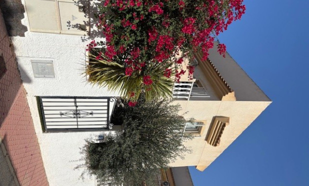 Resale - Villa - Ciudad Quesada