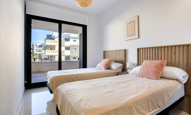 Odsprzedaż - Mieszkanie w bloku - Orihuela Costa - Los Altos