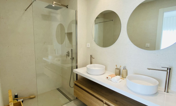 Neue Gebäude - Stadthaus - Pilar de la Horadada