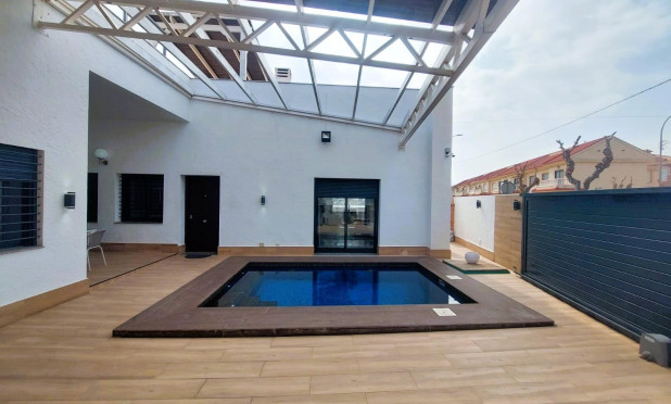 Herverkoop - Villa - Pilar de la Horadada - Torre De La Horadada