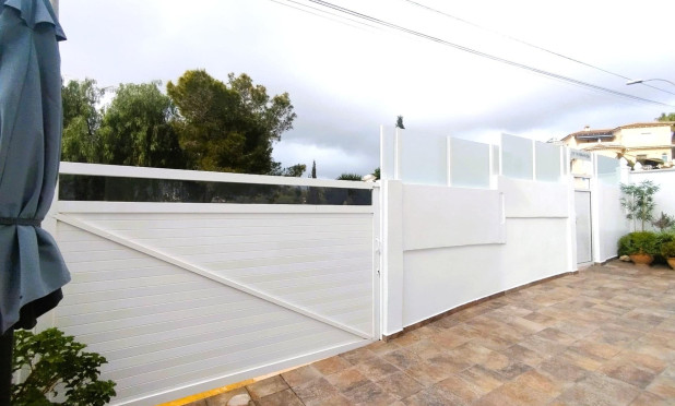 Wiederverkauf - Villa - San Miguel de Salinas - Las filipinas