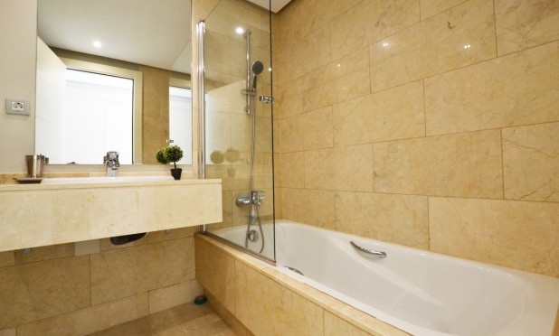 Herverkoop - Villa - Orihuela - Las Colinas Golf