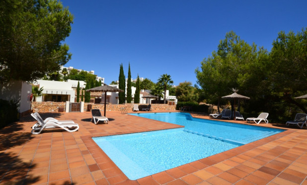 Herverkoop - Villa - Orihuela - Las Colinas Golf