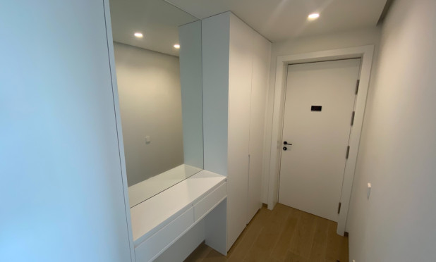 Resale - Apartment / flat - Orihuela - Las Colinas Golf