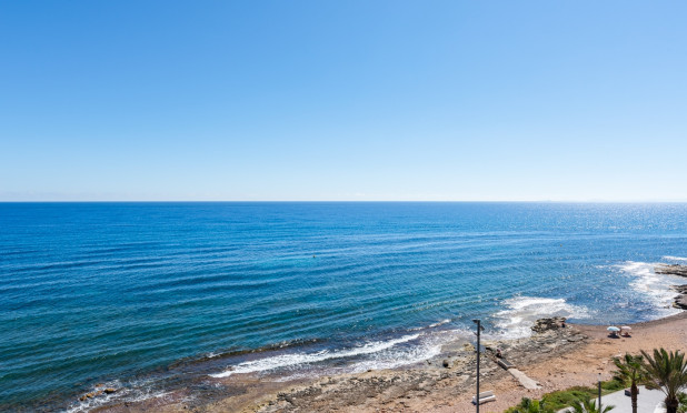 Odsprzedaż - Mieszkanie w bloku - Torrevieja - Playa del Cura