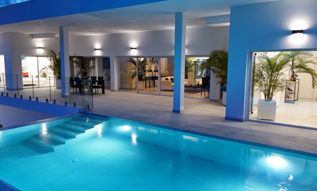 Wiederverkauf - Villa - La Marina - La Marina / El Pinet